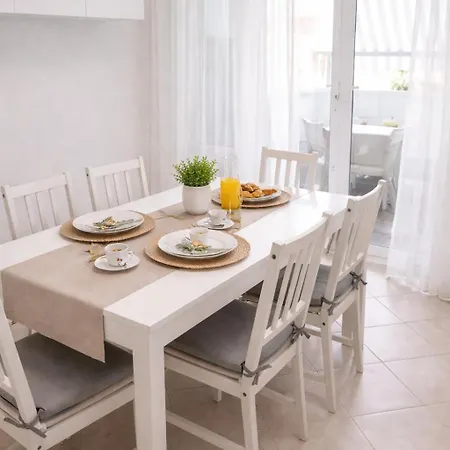 A Mare Apartament *